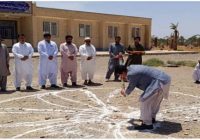 کلنگ‌زنی ۶ کلاس درس و سالن چندمنظوره در سیب و سوران