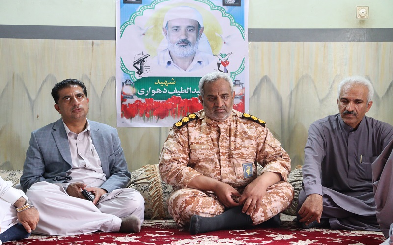 دیدار با خانواده بسیجی شهید عبدالطیف دهواری