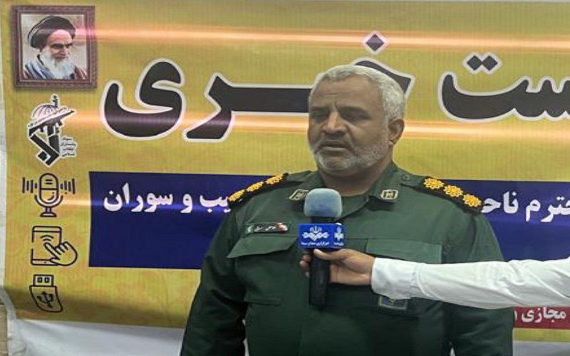  نشست خبری فرمانده سپاه سیب و سوران به مناسبت هفته بسیج دانش‌آموزی