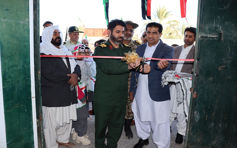 نمایشگاه پایگاههای اسوه در سیب و سوران افتتاح شد