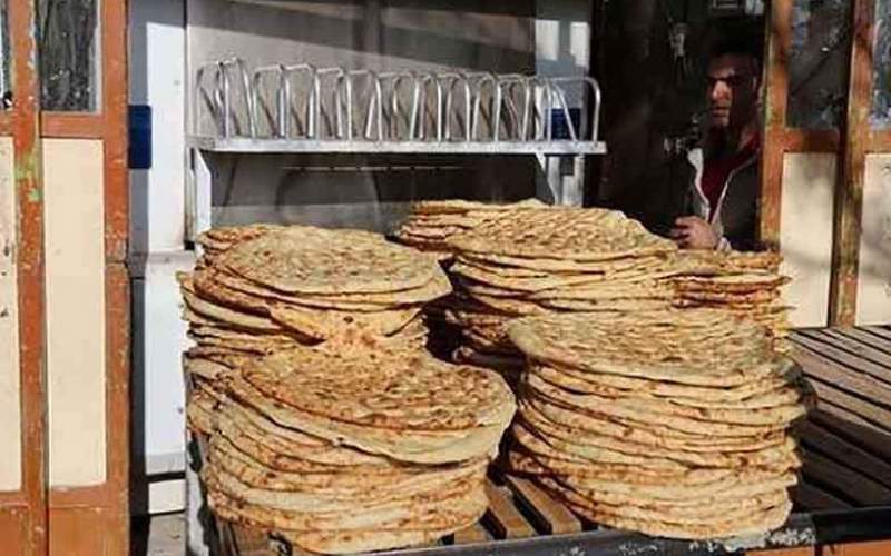 نان سراوان زیر سایه ضعف نظارتها نان سراوان زیر سایه ضعف نظارتها